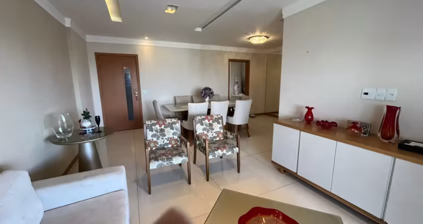 Lindo apartamento vista permanente mar, varanda gourmet, andar alto, localizado no melhor condomínio clube da orla de salvador!