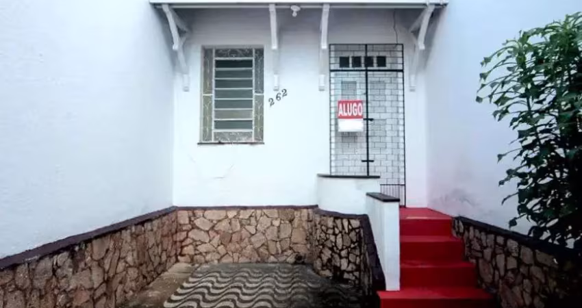 Casa com 3 quartos para alugar na Rua Teresa Cristina, 262, Centro, Fortaleza