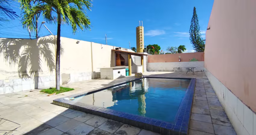 Casa com 2 quartos para alugar na Rua Antônio Barbosa, 1060, Mondubim, Fortaleza