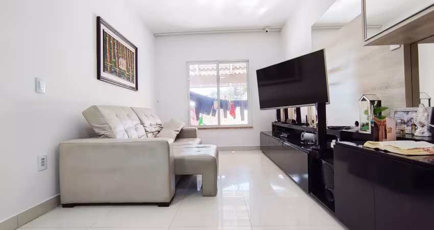 Casa com 3 quartos para alugar na Rua São Pedro, 41, Precabura, Eusébio