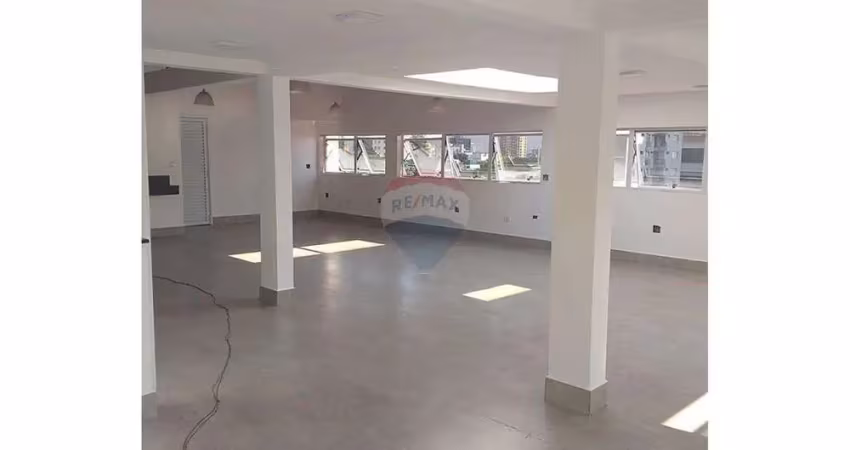 Sala comercial para alugar na Rua Aníbal Benevolo, 70, Santana, São Paulo