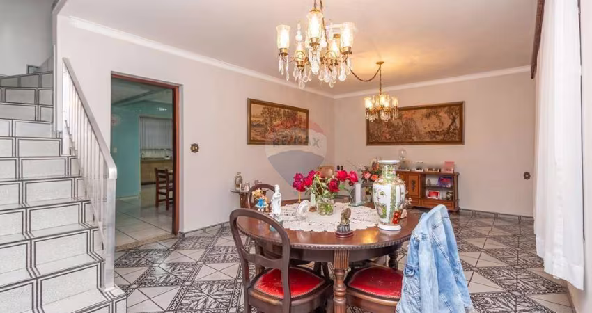 Sobrado para venda com 3 quartos, 250m²
