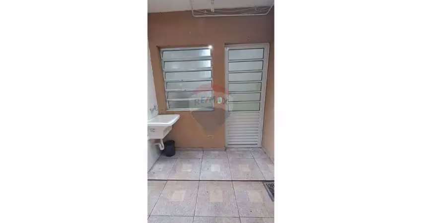 Kitnet / Stúdio para alugar na Rua Simão Machado, 130, Tucuruvi, São Paulo