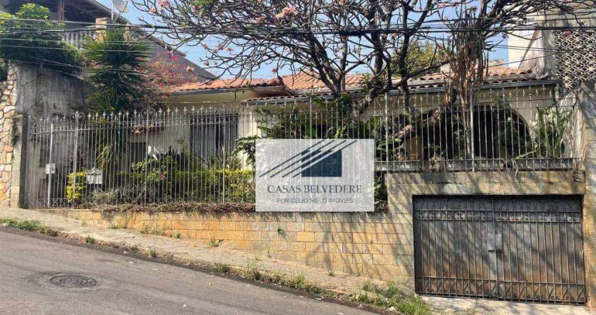 Casa 3 Quartos à venda no bairro Sagrada Família