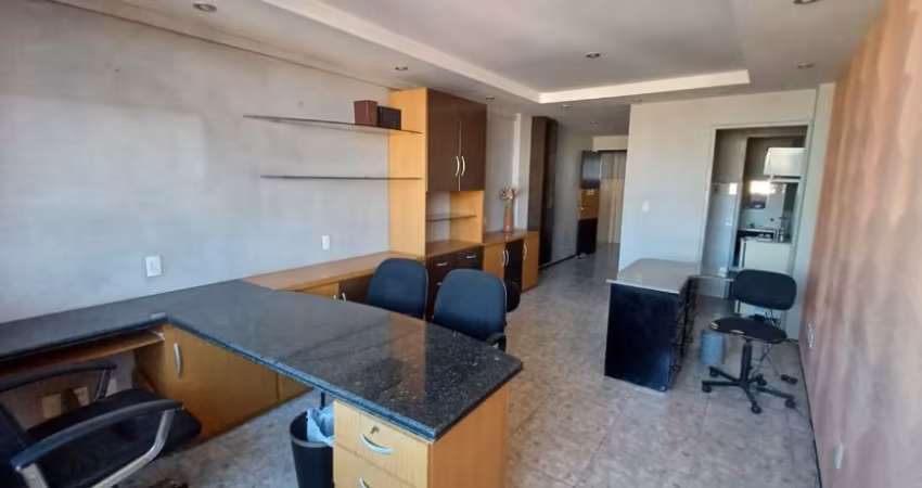 Sala Comercial 32m² no CENTRO de Fortaleza - LOCAÇÃO