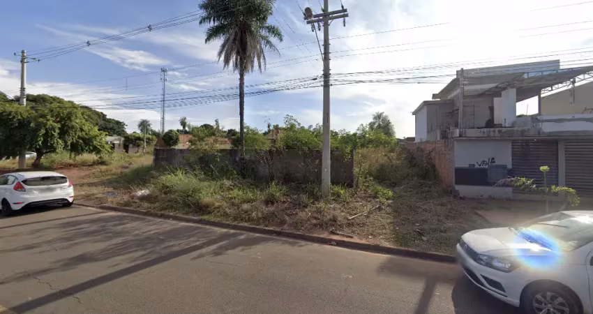 Terreno à venda na Rua 13 de Junho, Nossa Senhora Aparecida, Três Lagoas