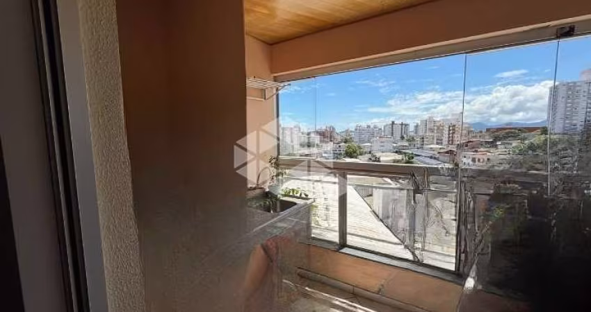 Apartamento 3 dormitórios sendo 1 suite estreito Florianópolis sc