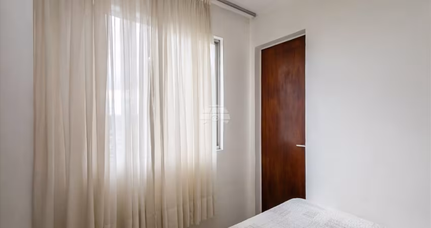 -  Apolar imóveis, franquia Seminário vende apartamento com excelente localização em frente do terminal do Campina do Siqueira, vista para o parque Barigui