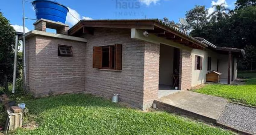 Sítio para Venda em Santa Cruz do Sul, INTERIOR, 3 dormitórios, 2 banheiros, 2 vagas