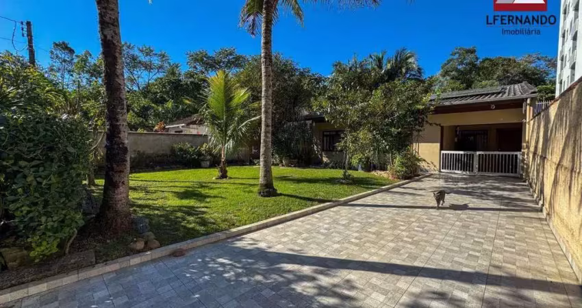 Casa com 3 dormitórios à venda, 160 m² por R$ 700.000 - Velha Central - Blumenau/SC