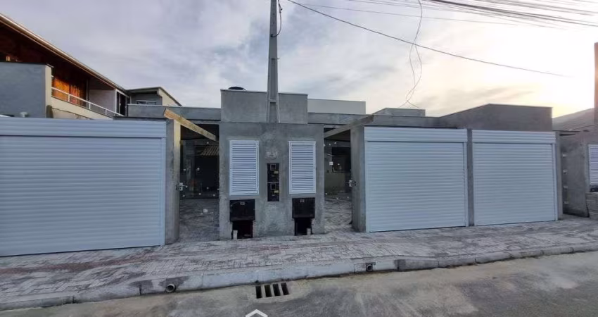 Casa Térrea com 52m² e 2 Dormitórios em Itapema-SC