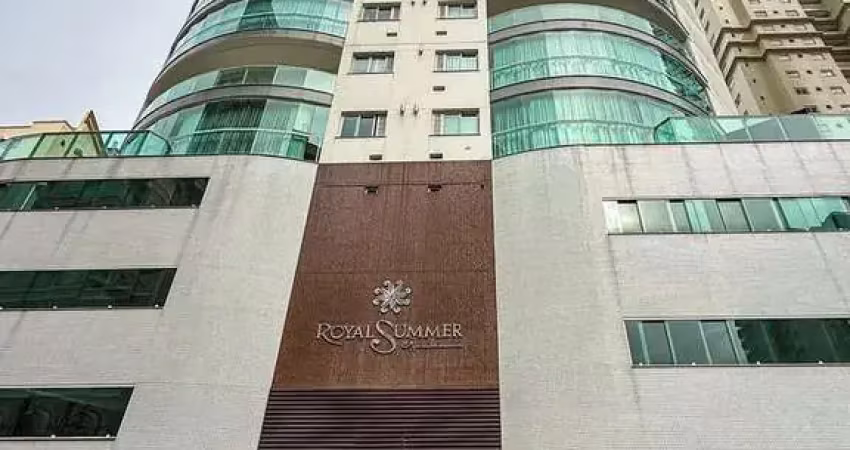 Apartamento mobiliado à venda 3 dormitórios/2 suítes em itapema na meia praia