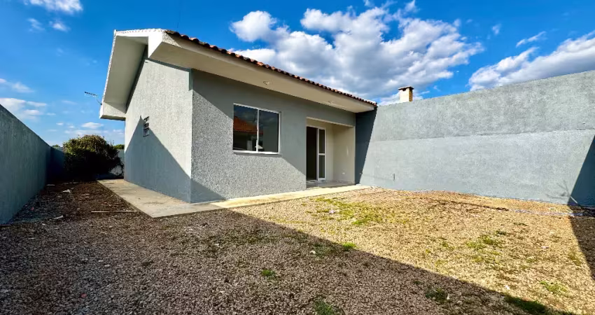 Casa térrea reformada no campo largo da roseira são josé dos pinhais