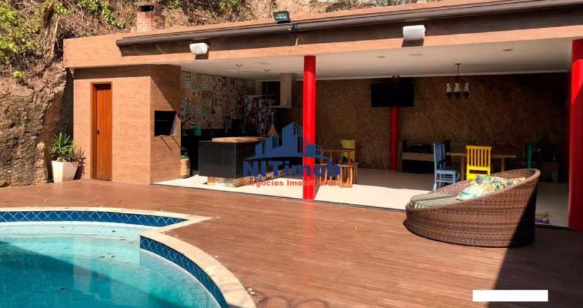 Casa à venda, 4 quartos, 3 suítes, 4 vagas, São Francisco - Niterói/RJ
