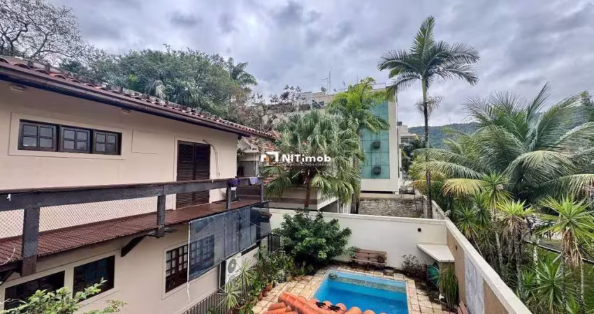 Casa à venda, 4 quartos, 2 suítes, 4 vagas, São Francisco - Niterói/RJ