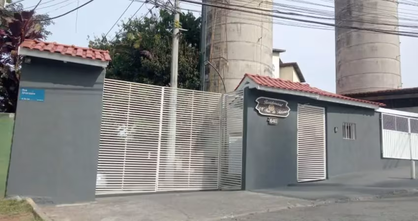 Apartamento com 2 quartos à venda na Rua Silverstone, Jardim São João, Jandira
