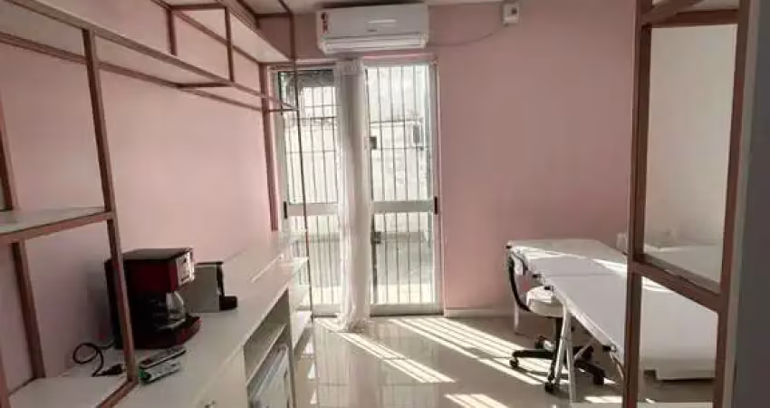 Loft com 2 quartos à venda na Rua Cristóvão Pereira, 99, Passo da Areia, Porto Alegre