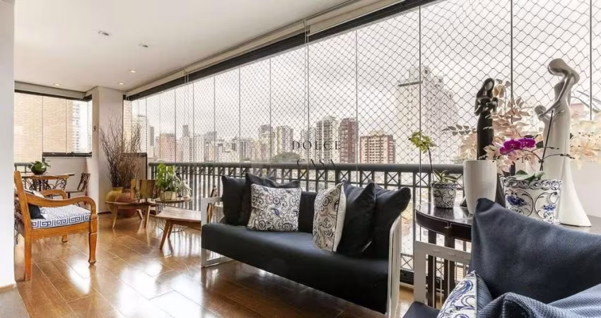 Apartamento Vila Nova Conceição - Amplo e mobiliado
