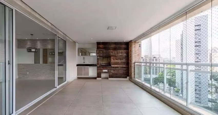 Apartamento Itaim Bibi - amplo e reformado com varanda gourmet