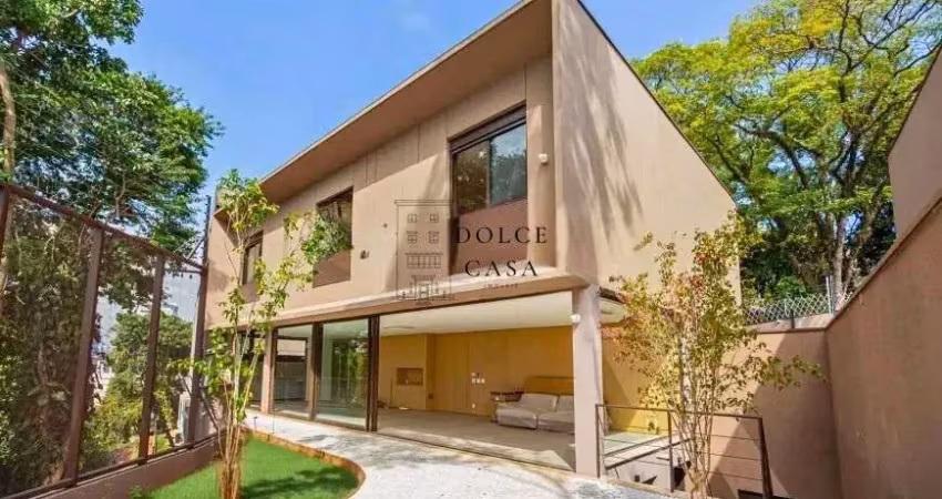 Casa de condomínio nova no cidade jardim - piscina, sauna e 4 suites