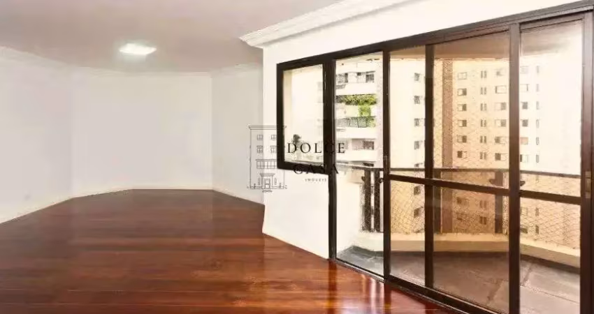 Apartamento com 3 quartos para alugar na Rua Tuim, --, Moema, São Paulo