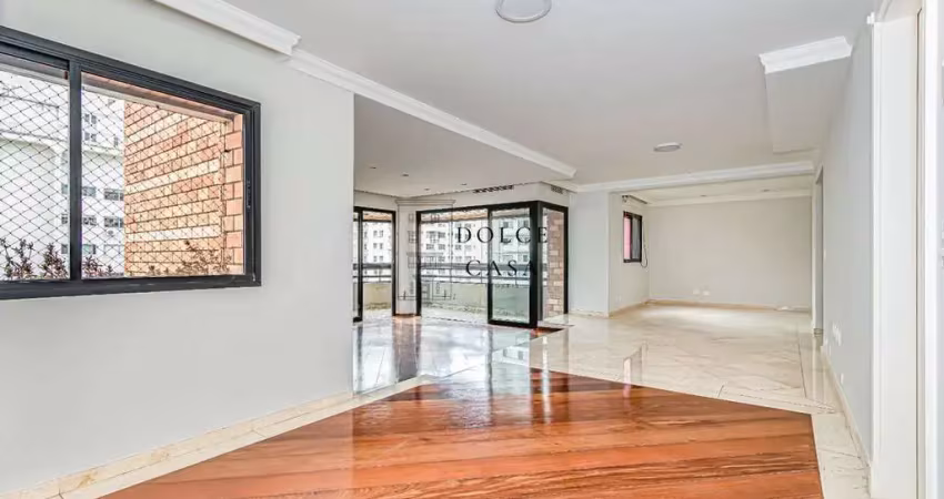 Apartamento em moema - 220m², 3 suites, ampla varanda e lazer completo