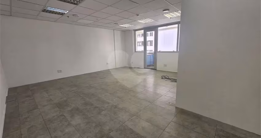 Ponto comercial à venda na Avenida Pedroso de Morais, Pinheiros, São Paulo