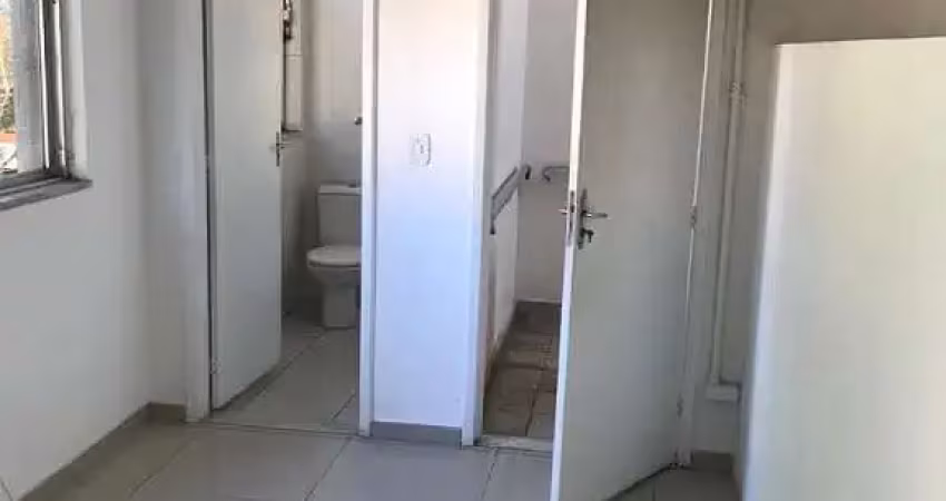 Barracão / Galpão / Depósito à venda em Olaria, Rio de Janeiro 
