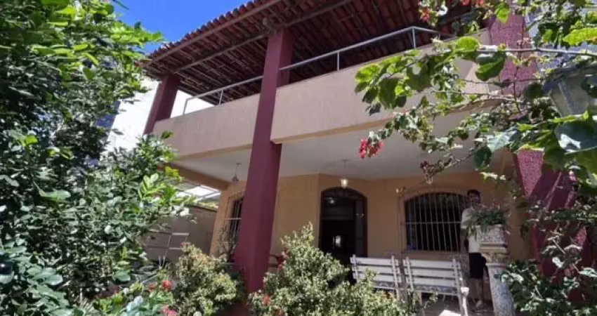 Casa exclusiva  em armação – 4 suítes e até 6 vagas de garagem!