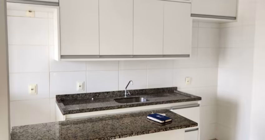 Apartamento para alugar com 3 quartos sendo 1 suíte e armários planejados e 2 vagas de garagens