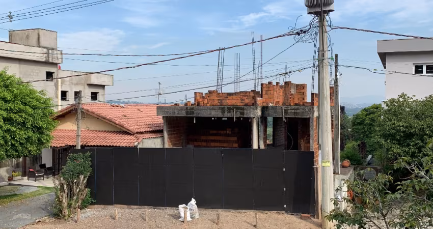 Casa em construção Condomínio Aruã