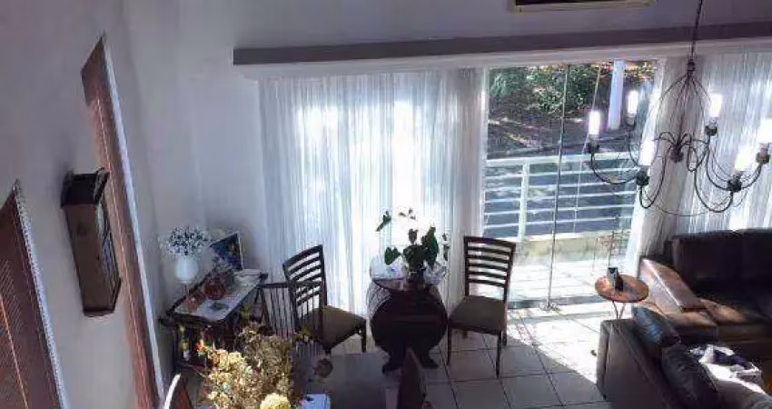 Adalgisa Osasco – Lindo sobrado à venda, com 250m² de área
