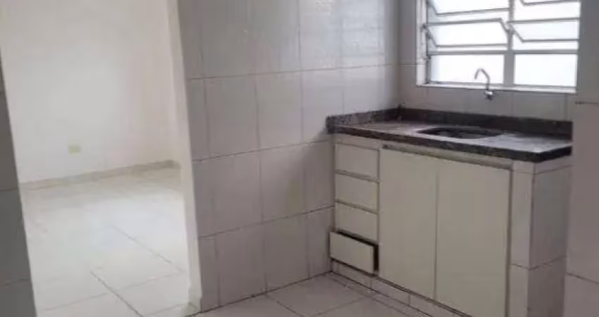Jaguaré – alugo apartamento de dois dormitórios com +/- 65 m² de área