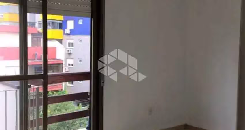 Apartamento 2 dormitórios com sacada no bairro santana