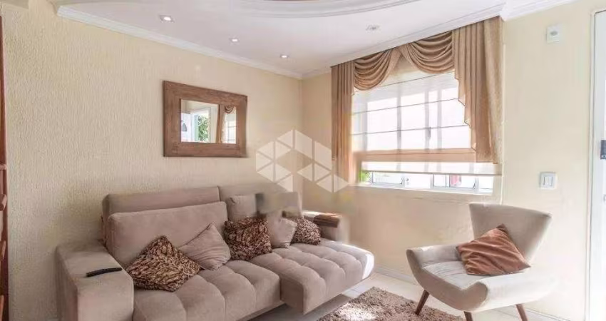 CASA EM CONDOMINIO NA ZONA SUL