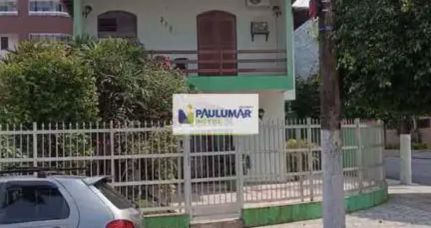 Sobrado com 4 dorms, centro, mongaguá - r$ 1.8 mi, cod: 832811