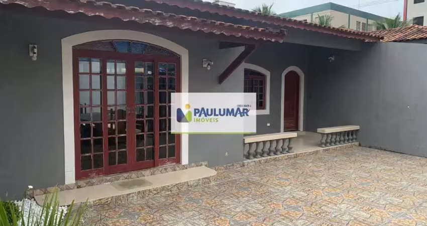 Sobrado com 4 quartos, centro, mongaguá - r$ 970 mil, cod: 833213