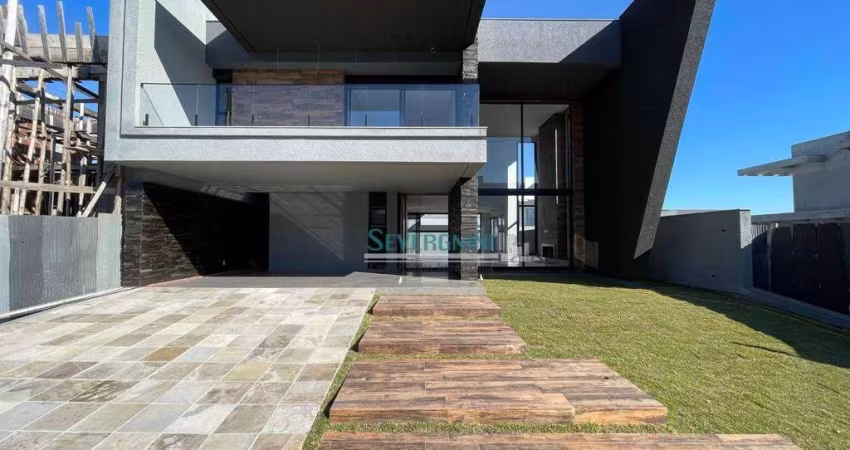 Sobrado com 3 dormitórios à venda, 242 m² por R$ 1.800.000,00 - Distrito Industrial - Cachoeirinha/RS