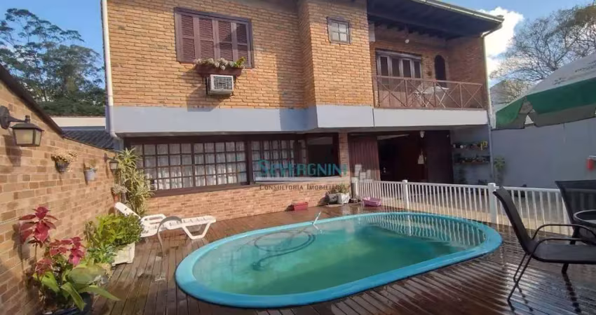 Sobrado com 5 dormitórios à venda, 280 m² por R$ 850.000,00 - Vila City - Cachoeirinha/RS
