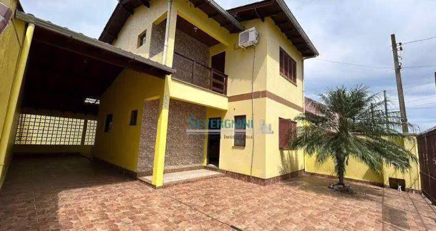 Sobrado com 3 dormitórios à venda, 160 m² por R$ 490.000,00 - Parque da Matriz - Cachoeirinha/RS