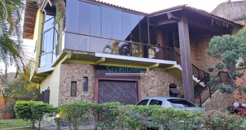 Sobrado com 3 dormitórios à venda, 238 m² por R$ 1.080.000,00 - Parque da Matriz - Cachoeirinha/RS