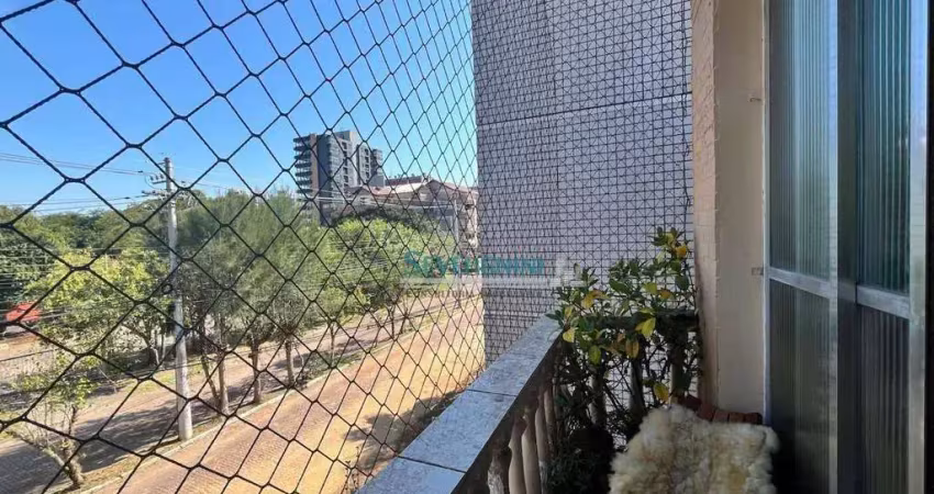 Apartamento com 3 dormitórios à venda, 72 m² por R$ 245.000,00 - Centro - Cachoeirinha/RS