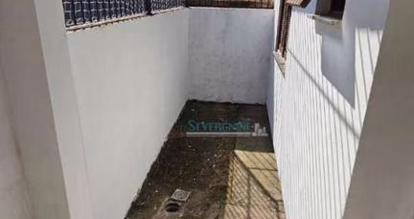 Casa com 3 dormitórios à venda, 56 m² por R$ 300.000,00 - Parque Granja Esperança - Cachoeirinha/RS
