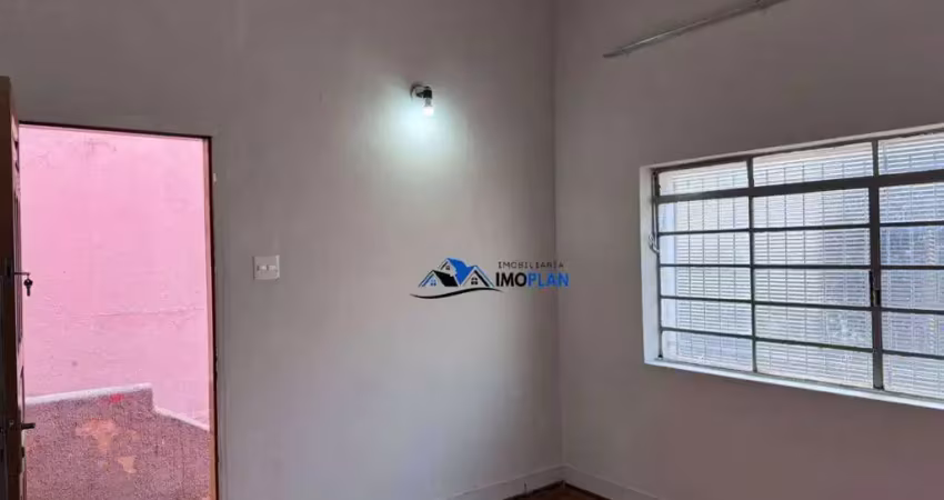 Casa com 2 quartos para alugar na Rua Siqueira de Moraes, 218, Centro, Jundiaí