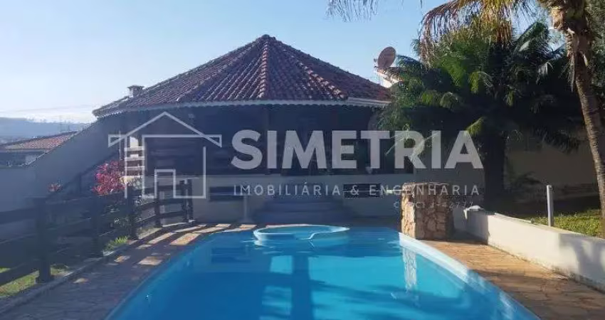 Venda – cód. crv1472507 – uma chácara dentro da cidade!