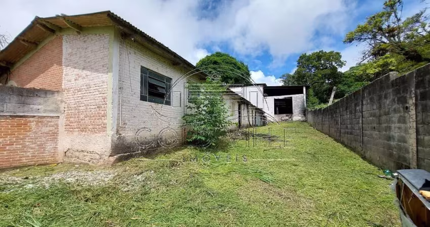 Ga2059  - alugo ou vendo este galpão em cotia km 39 da rod. r. tavares, sentido interior com 2.776 metros de terreno, 1.200 metros de área construída