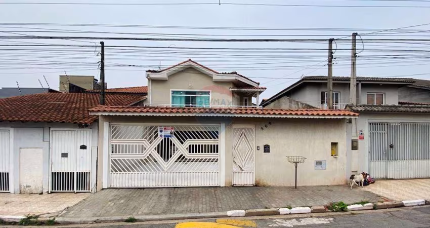 Casa a Venda no Bairro Nova Arujá