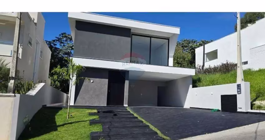 'Casa de Luxo Imperdível em Real Park, Arujá'