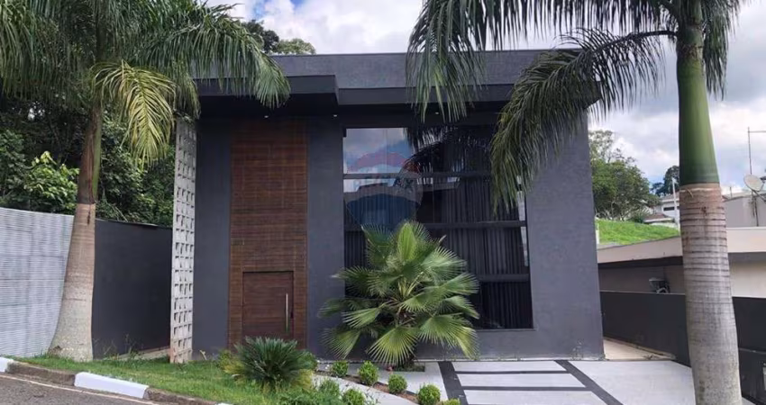 Linda Casa Moderna em Arujá, Venha Conhecer!