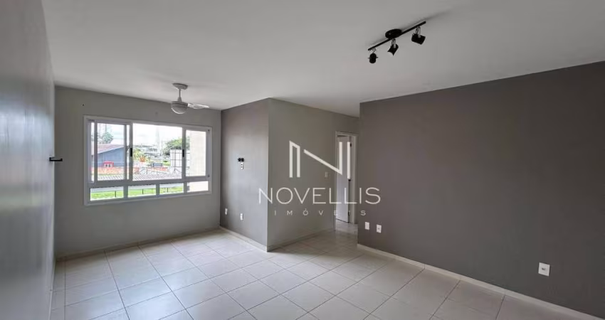 Apartamento com 3 dormitórios para alugar, 73 m² por R$ 3.536,67/mês - Jardim das Colinas - São José dos Campos/SP